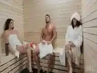 Bailey Arches Gets Sucked In The Sauna