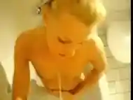 Blond tranny like piss