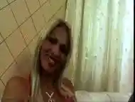 Blowjobs Lohany Mickelly, Vini - Blonde-ts-fucking-with-white-man-in-brazil