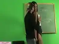 Aula de Sexo com a Professora Lavinia e Mister Rola (Cena sem Camisinha)