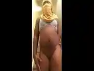 Hot Shemale in hijab