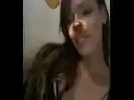 PISTOLUDAS.COM â Boneca mandando Snap cachorrinho