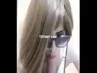 Que rica Travesti - Tiffany jovencita travesti recibe verga por sus dos agujeros la muy puta