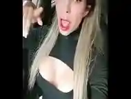 Regia chica trans culona mostrando  las tetas y el culo por dinero 5536650122