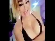 Tu nena culona Carolina sexy y sensual