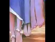 UNBELIVABLE AMOUNT OF FEET